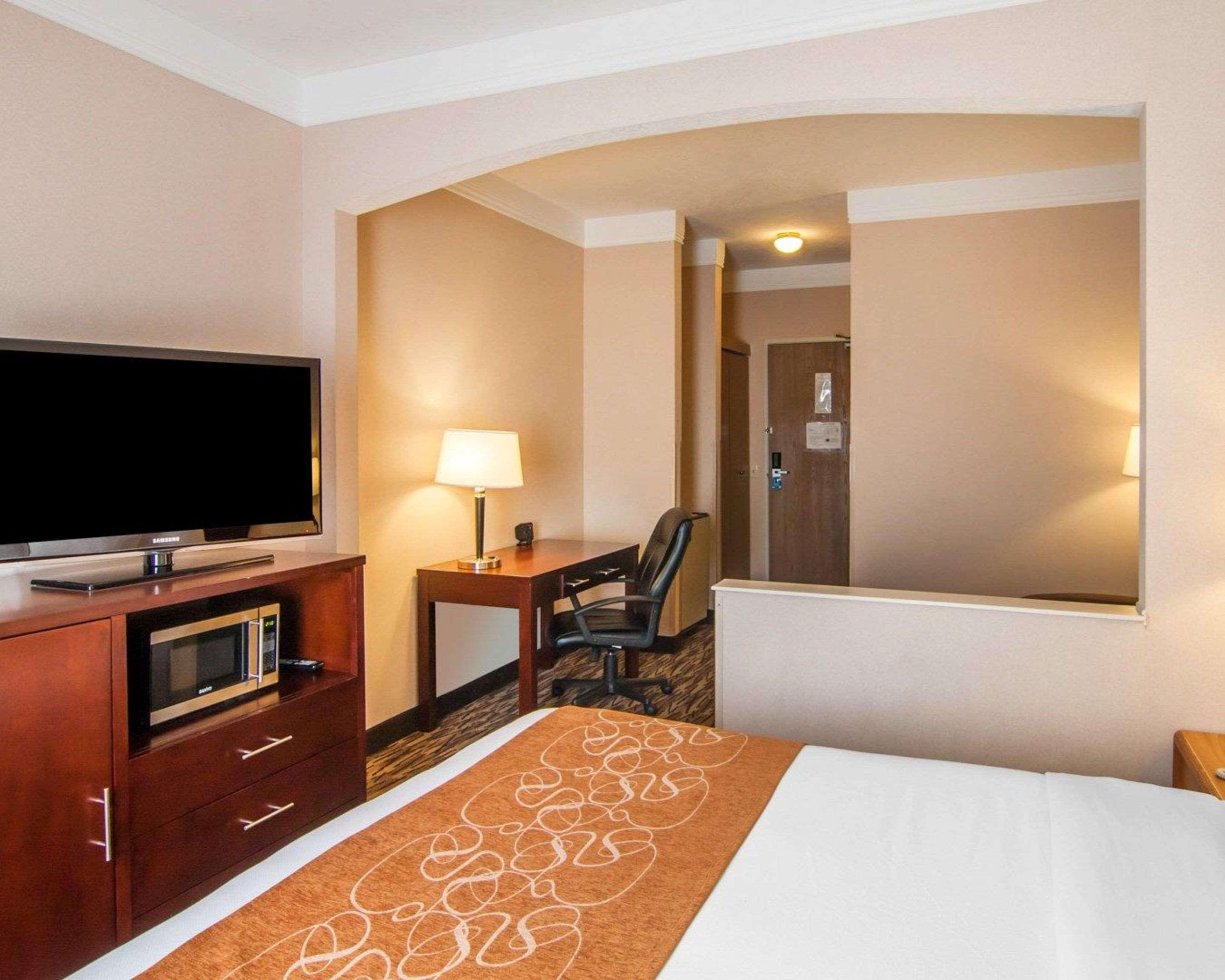 Comfort Suites Salem Luaran gambar