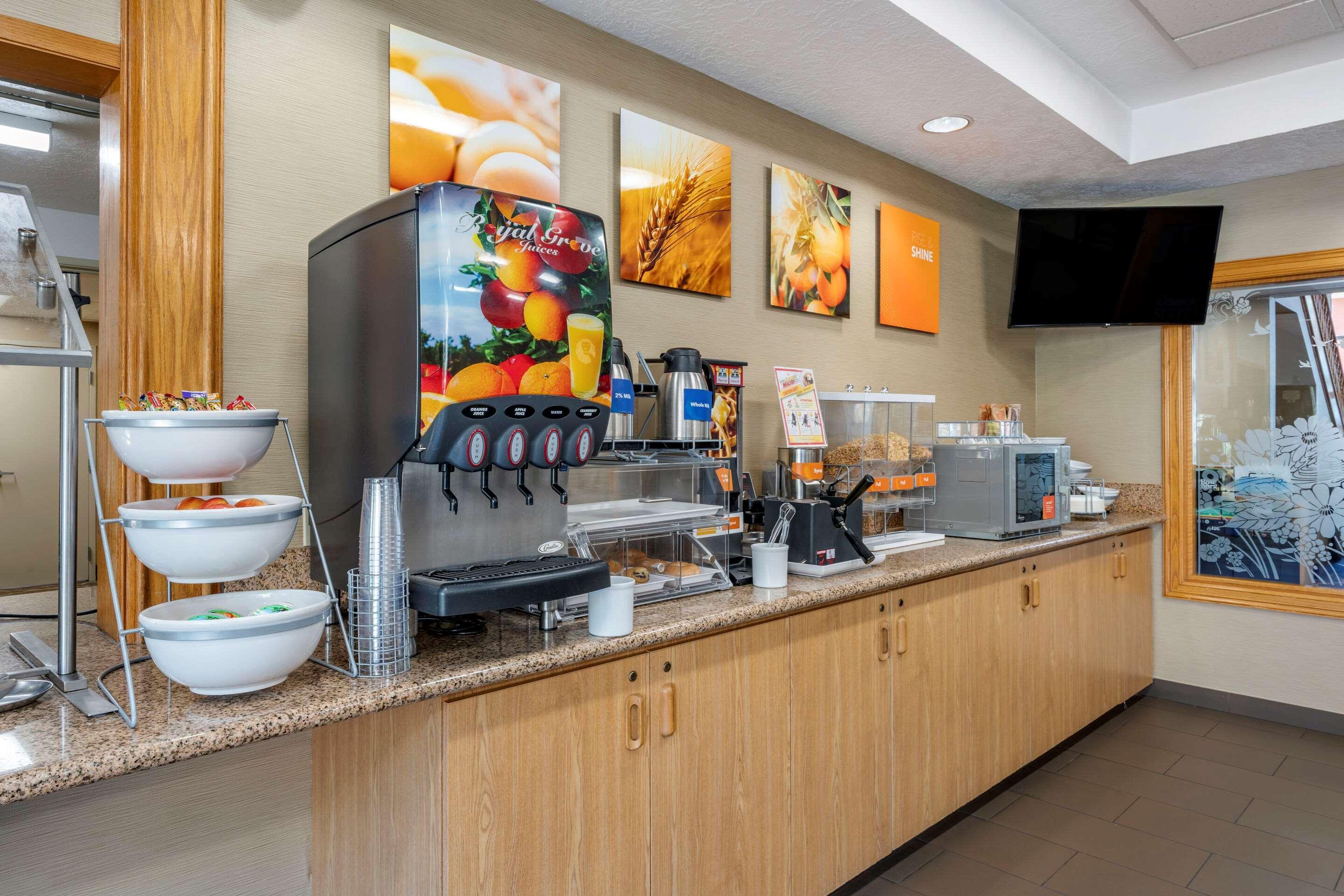Comfort Suites Salem Luaran gambar
