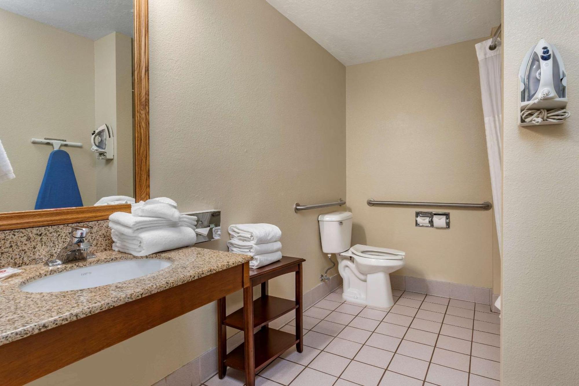 Comfort Suites Salem Luaran gambar